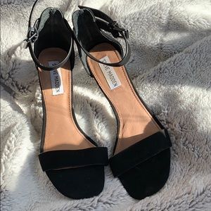 STEVE MADDEN Black Suede Ankle Strap Heels